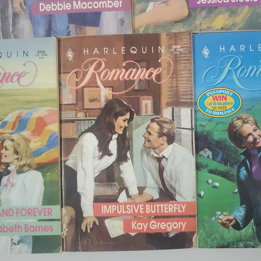 Harlequin Romances Vintage Books 1990. Various Authors. Lot Of 7